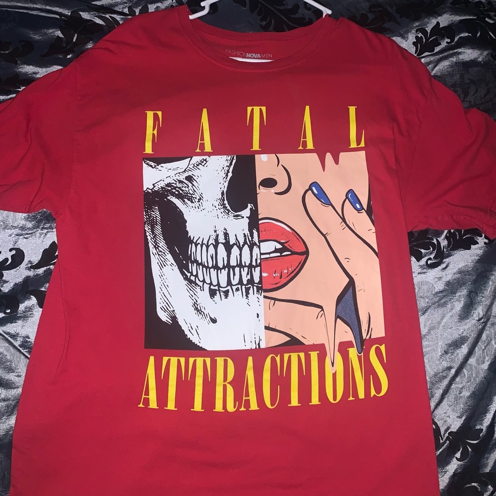 13 SHIRTS! FashionNova x6 Hollister x3 Champion x2 and H&M x2